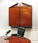 empty-presidential--chair